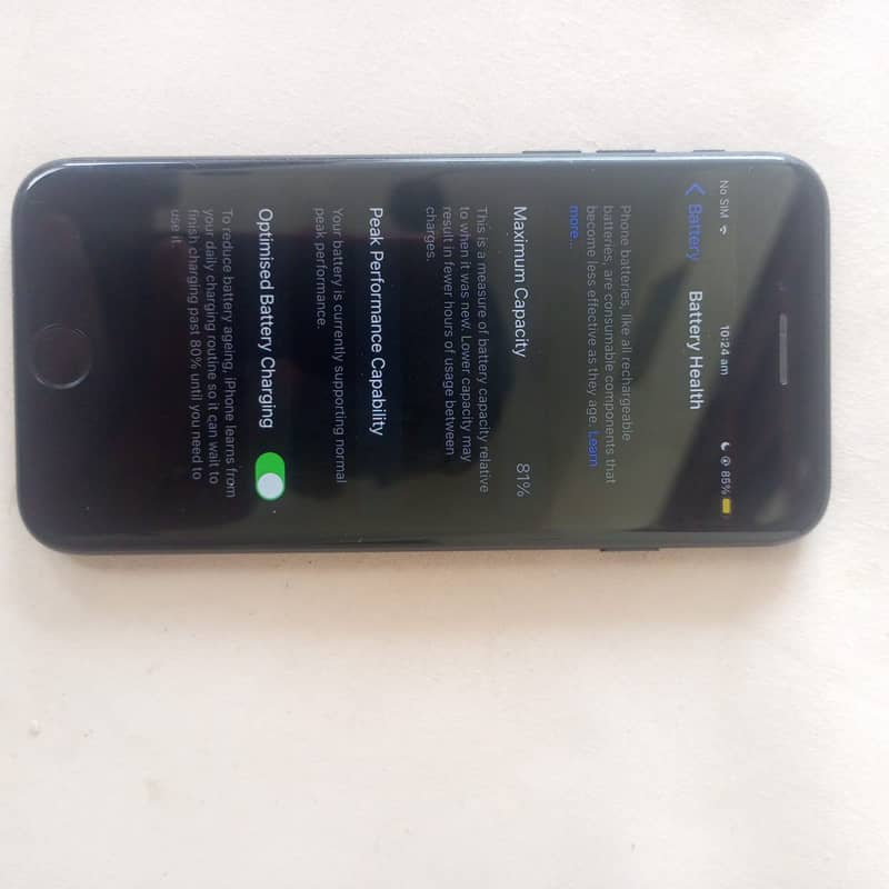 Apple iPhone 7 1