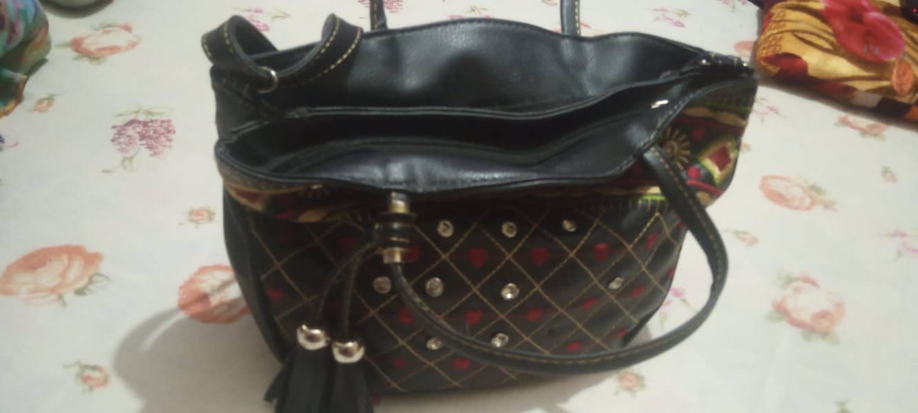 hand bag 1