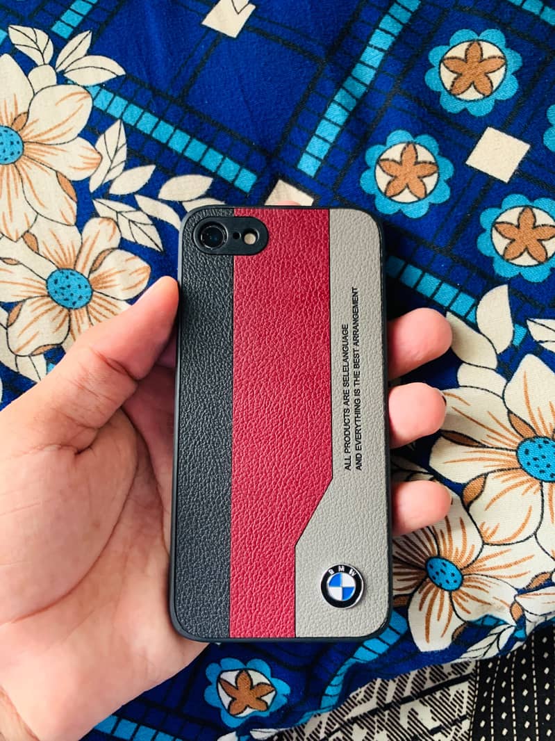 Apple iPhone 7 1