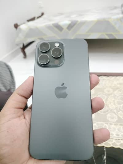 Apple iPhone 15 Pro Max