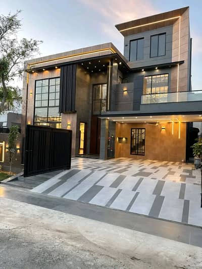 1 Kanal Brand New Luxury Furnished House for Rent in a Prime Location of Bahria Town, Lahore.