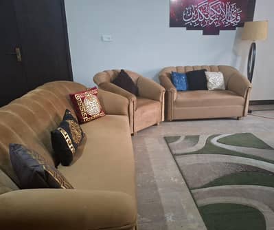 6 Seater sofa set in good condition