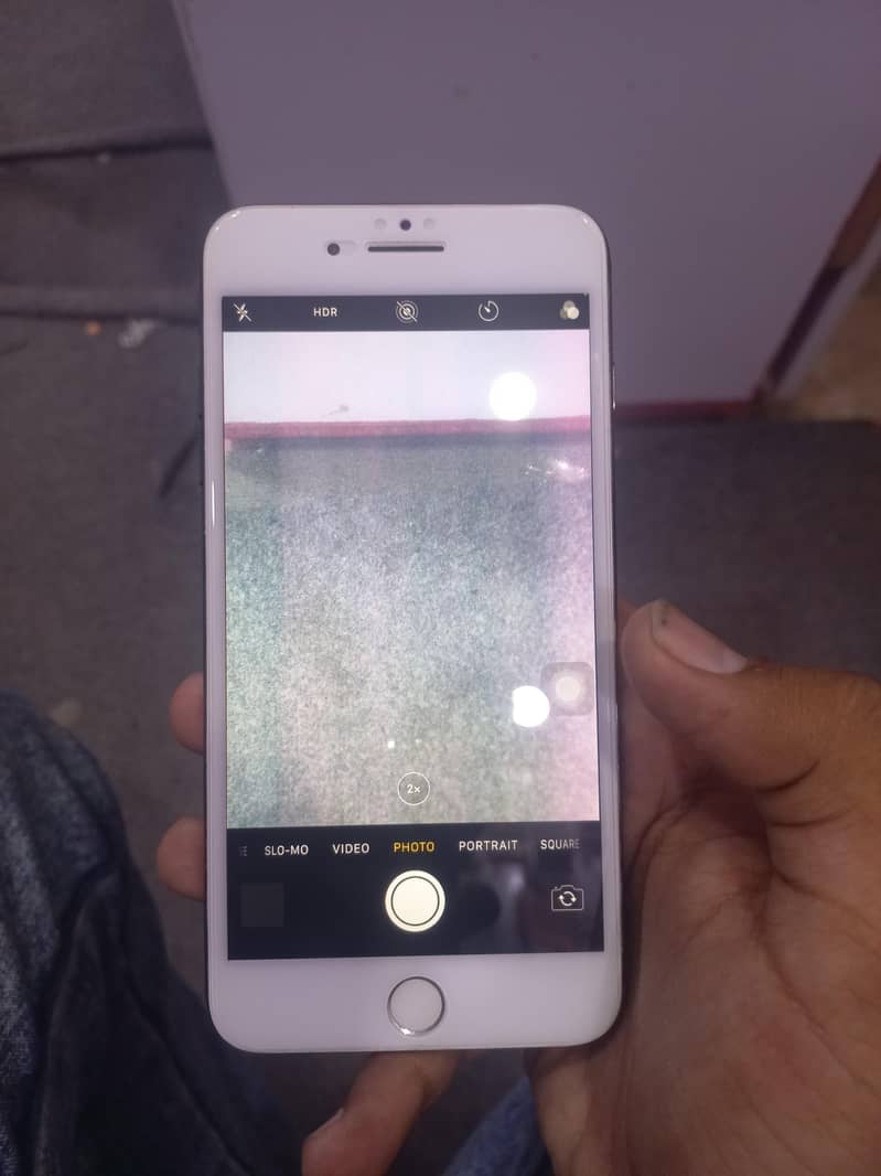 Apple iPhone 7 Plus 5