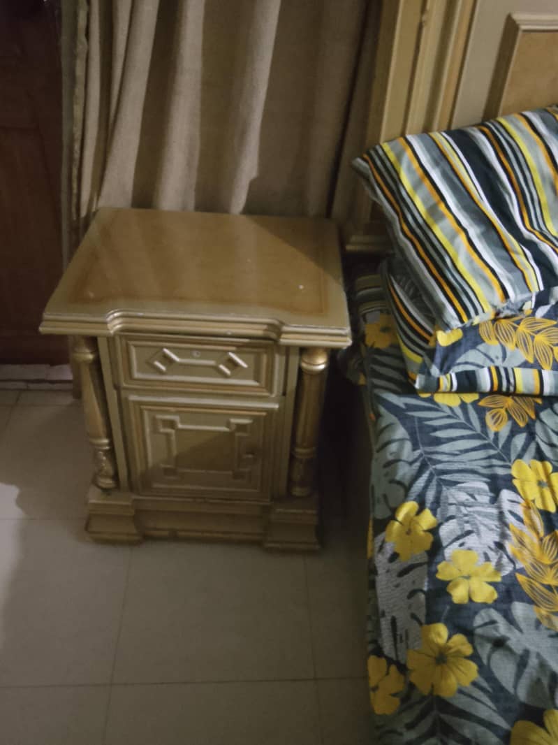 bedroom set complete 4