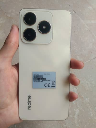 Realme C61