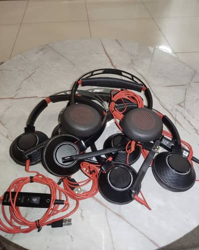 Noise cancellation headset headphones