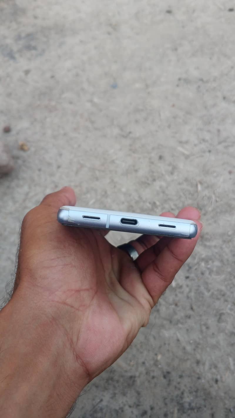 Google Pixel 7a 3