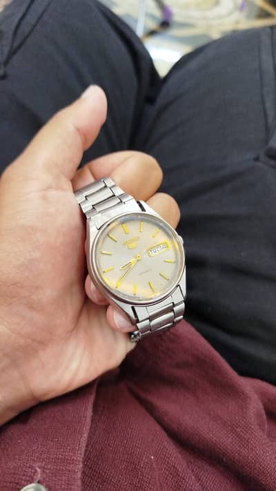 Seiko 5 Automatic Grey Dial