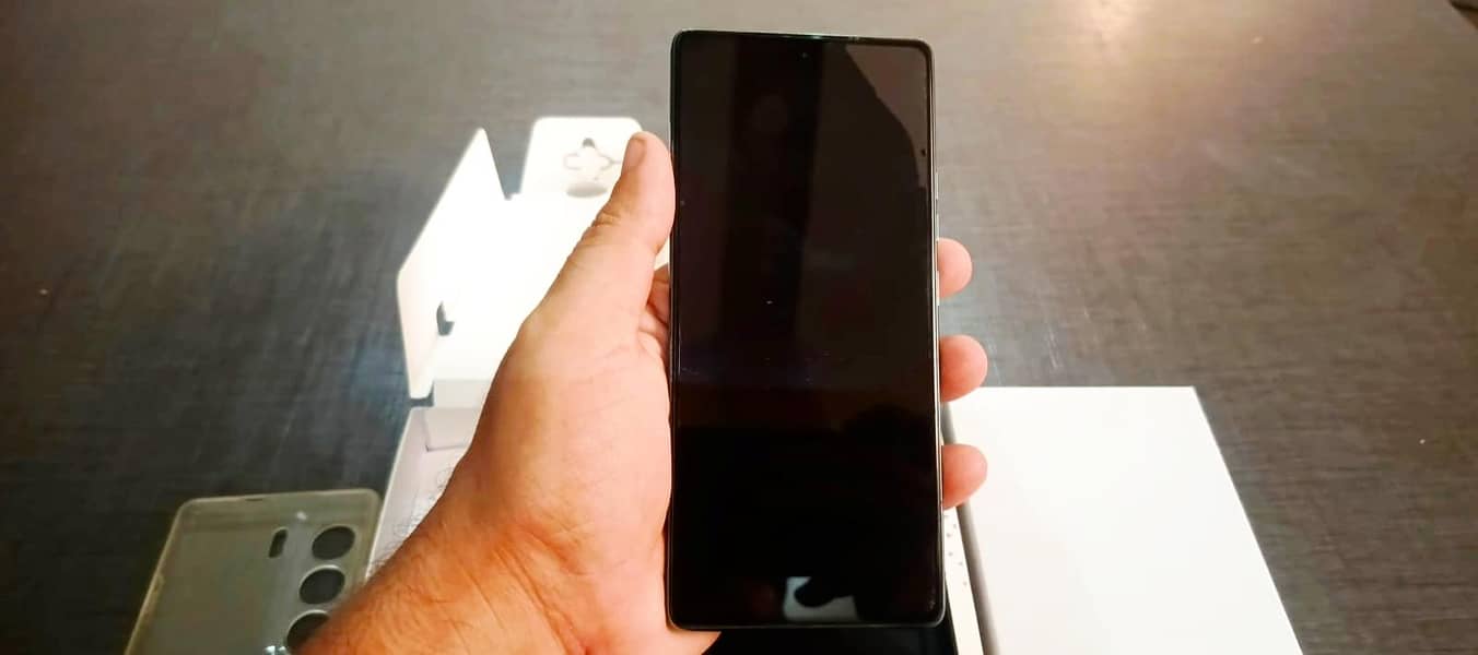 Tecno CAMON 40 3