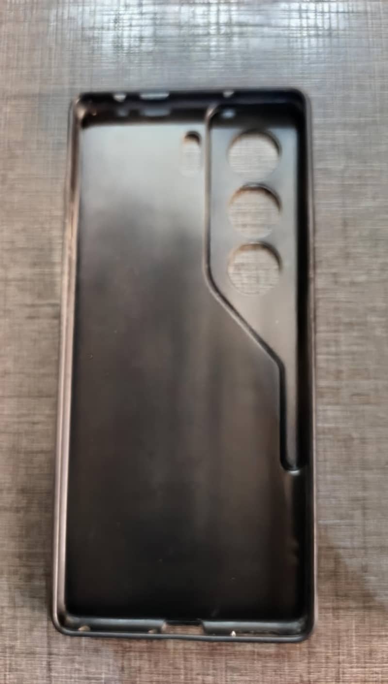 Tecno CAMON 40 10