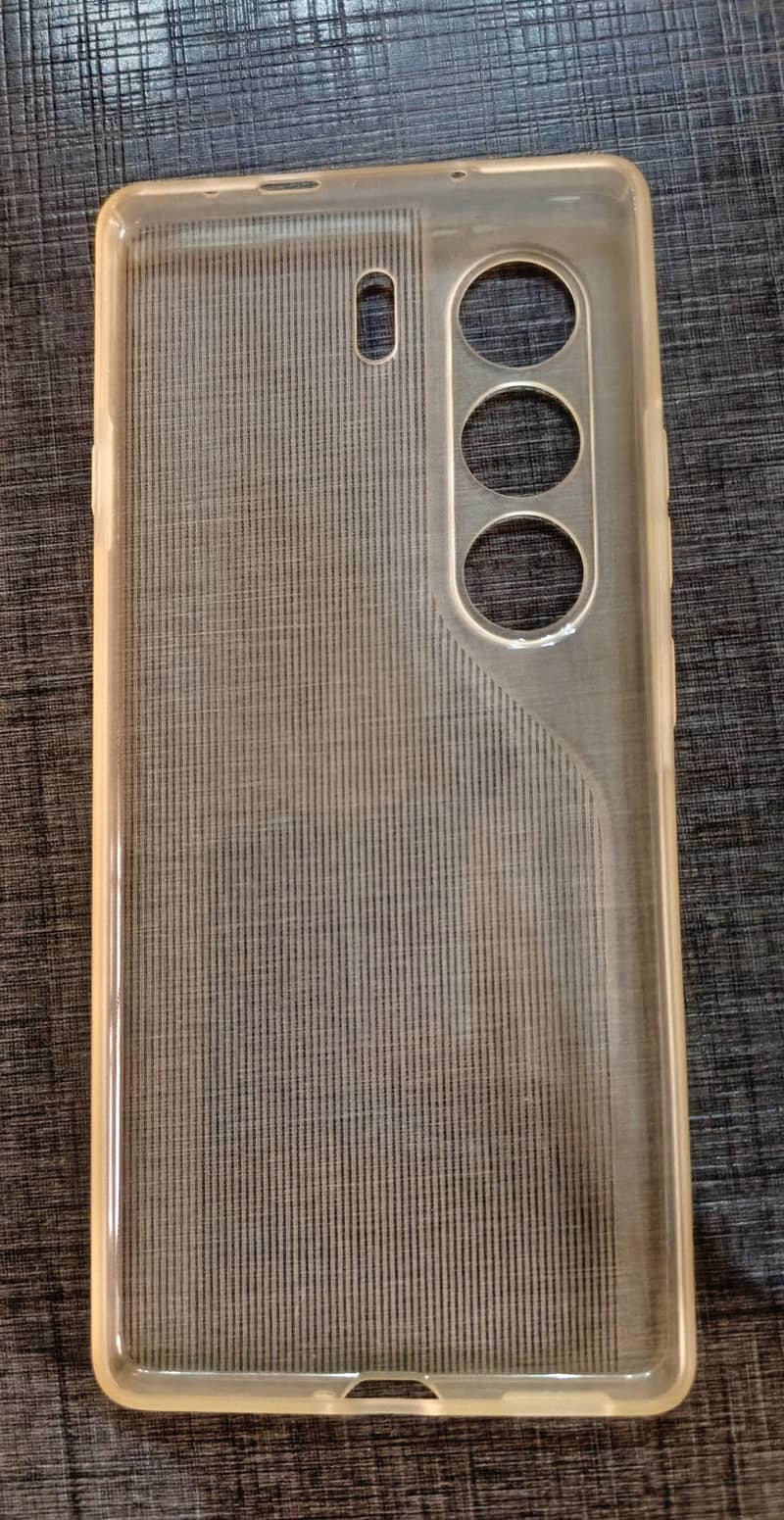 Tecno CAMON 40 11