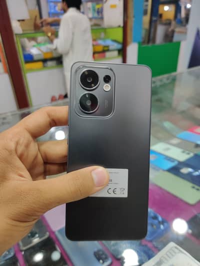 OPPO Reno13 F
