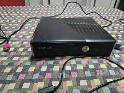 Xbox 360 500gb with 10 games download