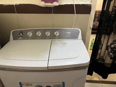 Super Asia washing machine and dryer