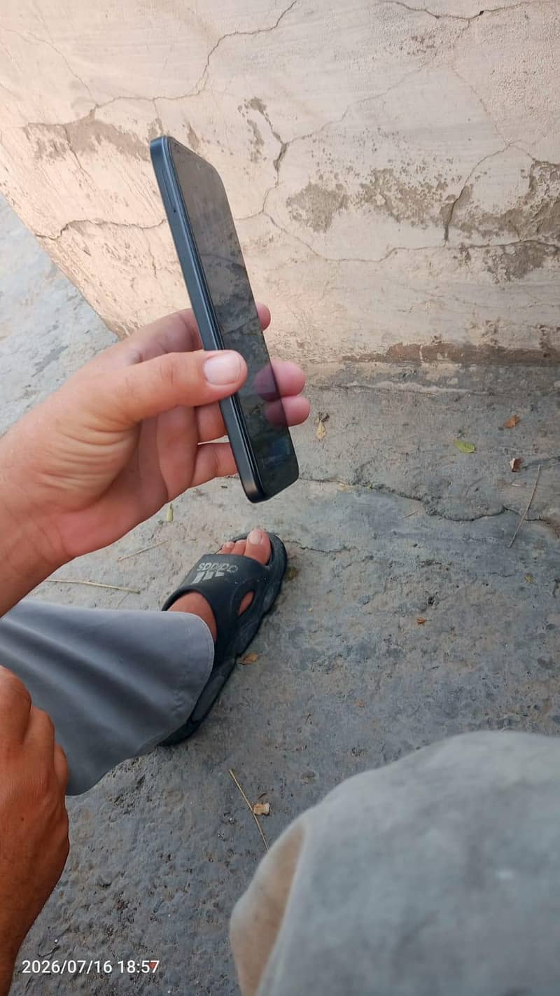 Tecno spark 50 4
