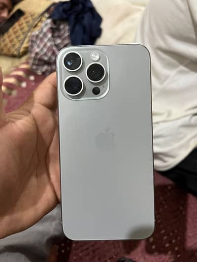Apple iPhone 15 Pro Max
