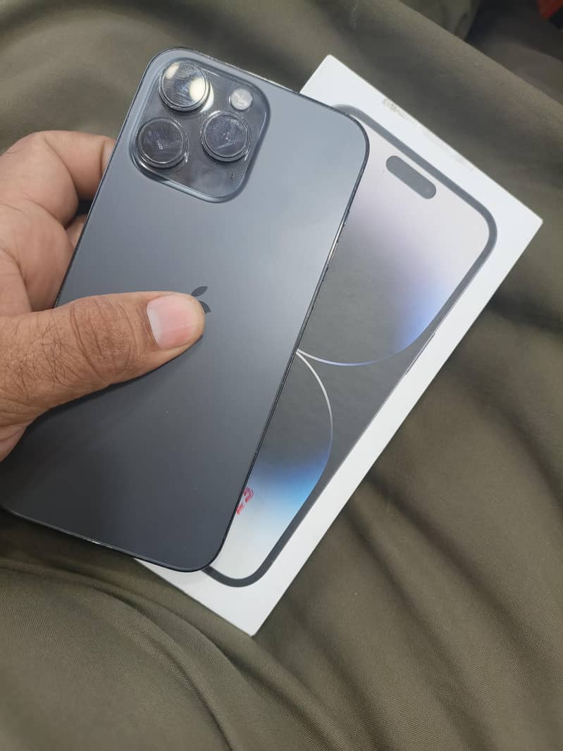Apple iPhone 14 Pro Max 0