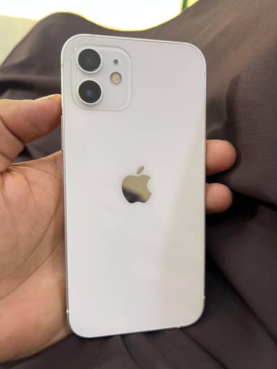 Apple iPhone 12