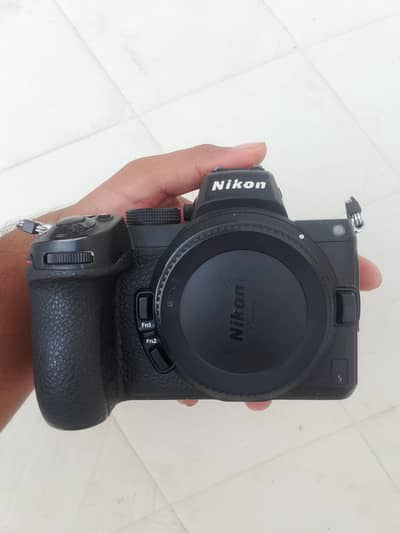 Nikon Z5