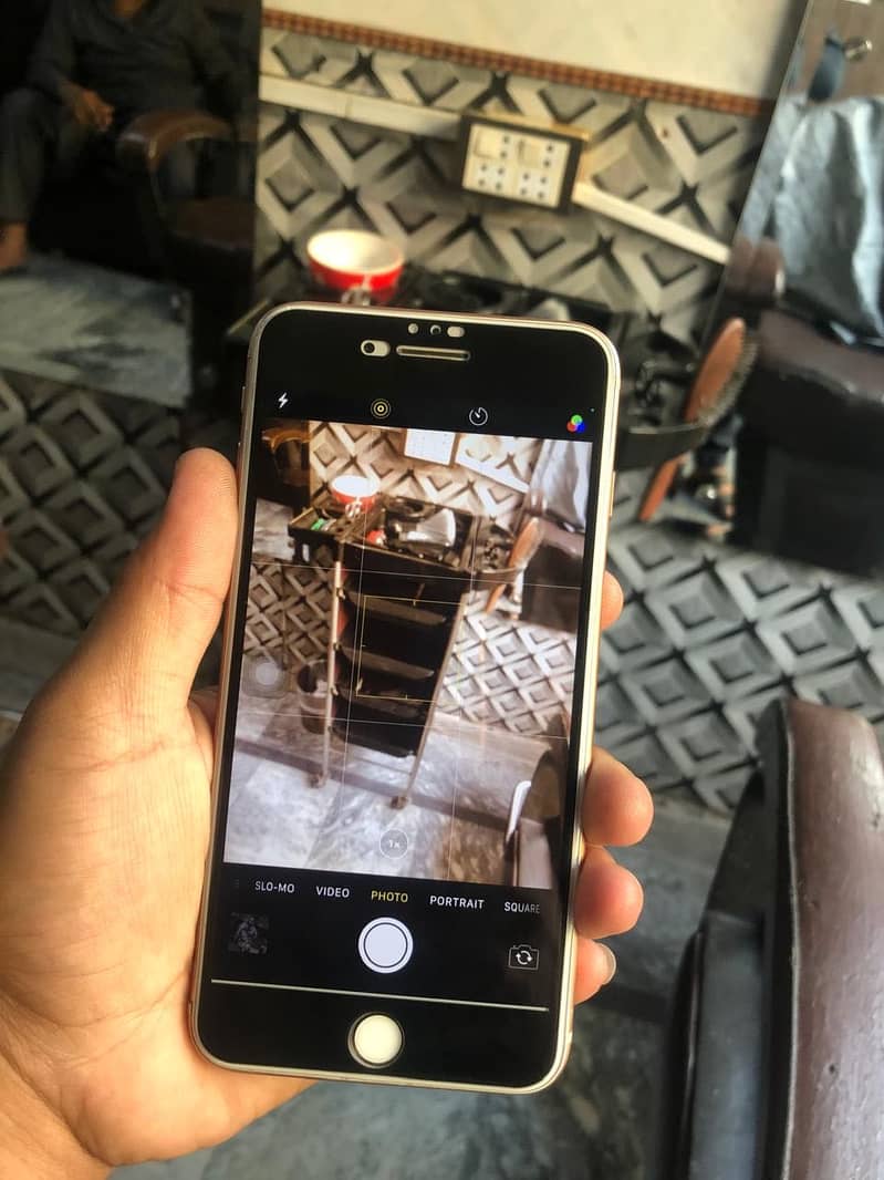 Apple iPhone 8 Plus 5