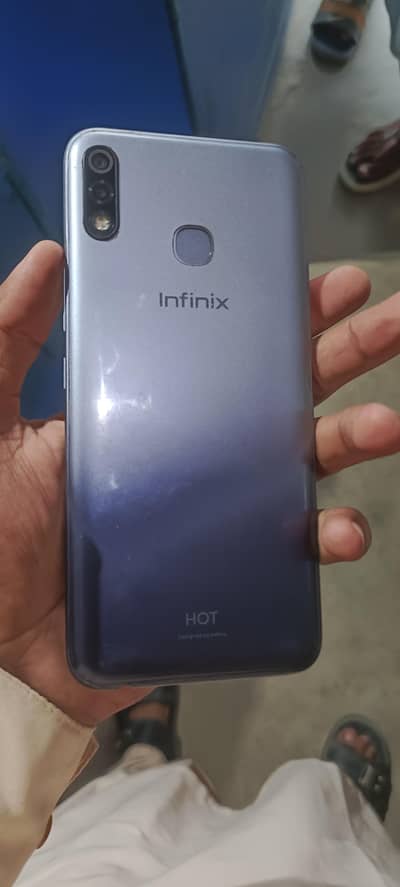 Infinix Hot 8 Lite