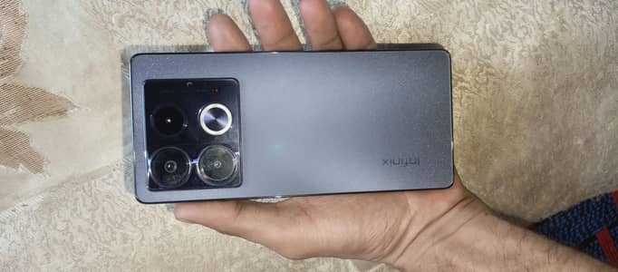 Infinix Note 40