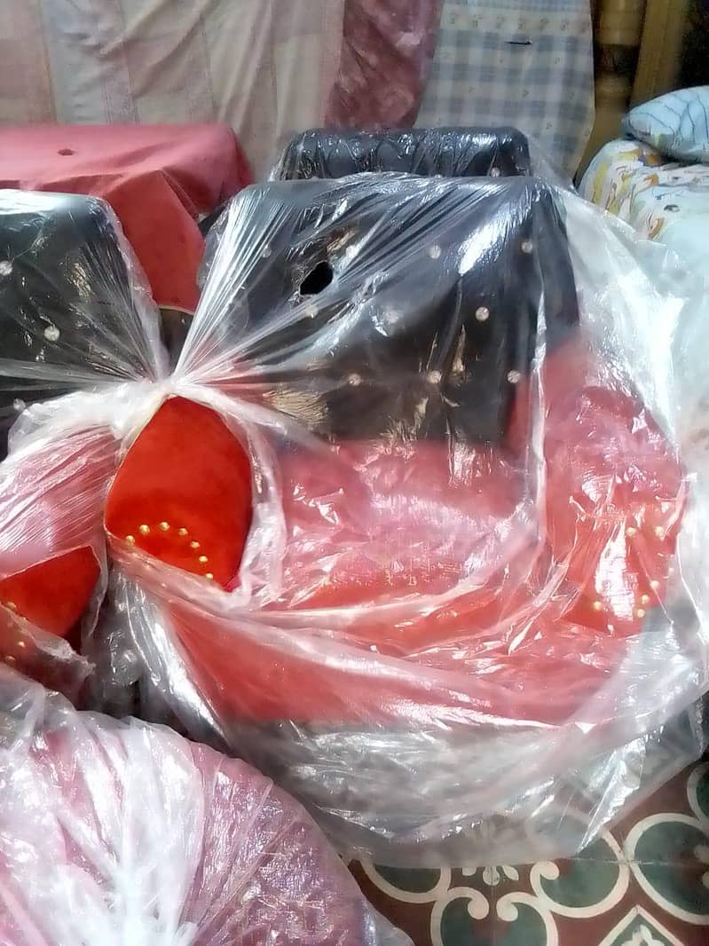 5 seater sofa 0