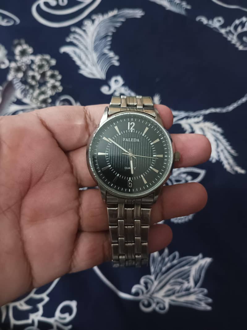 watch 3