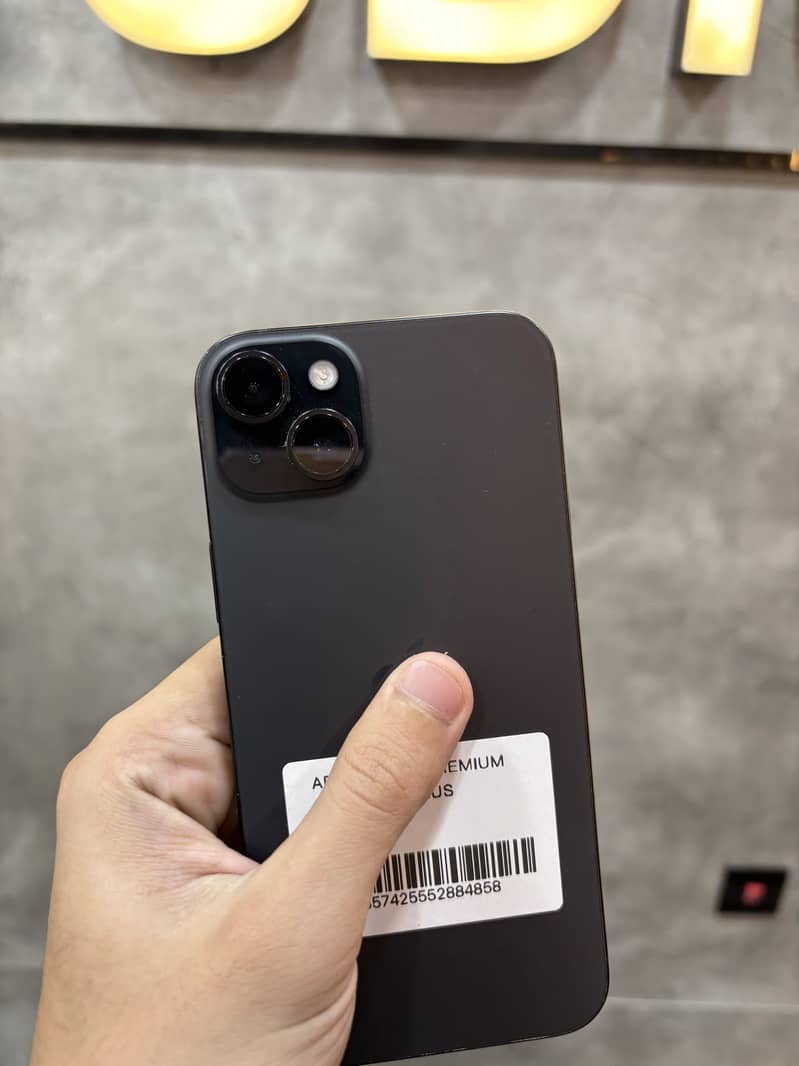 Apple iPhone 15 plus 6