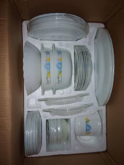chinbull Marbleware Dinner set 78 pieces new