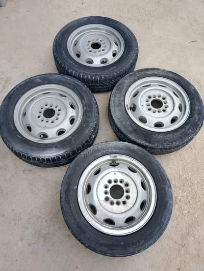 13 inch Wanda tires with rims