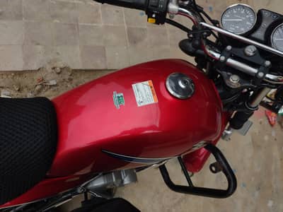 Suzuki GS 150