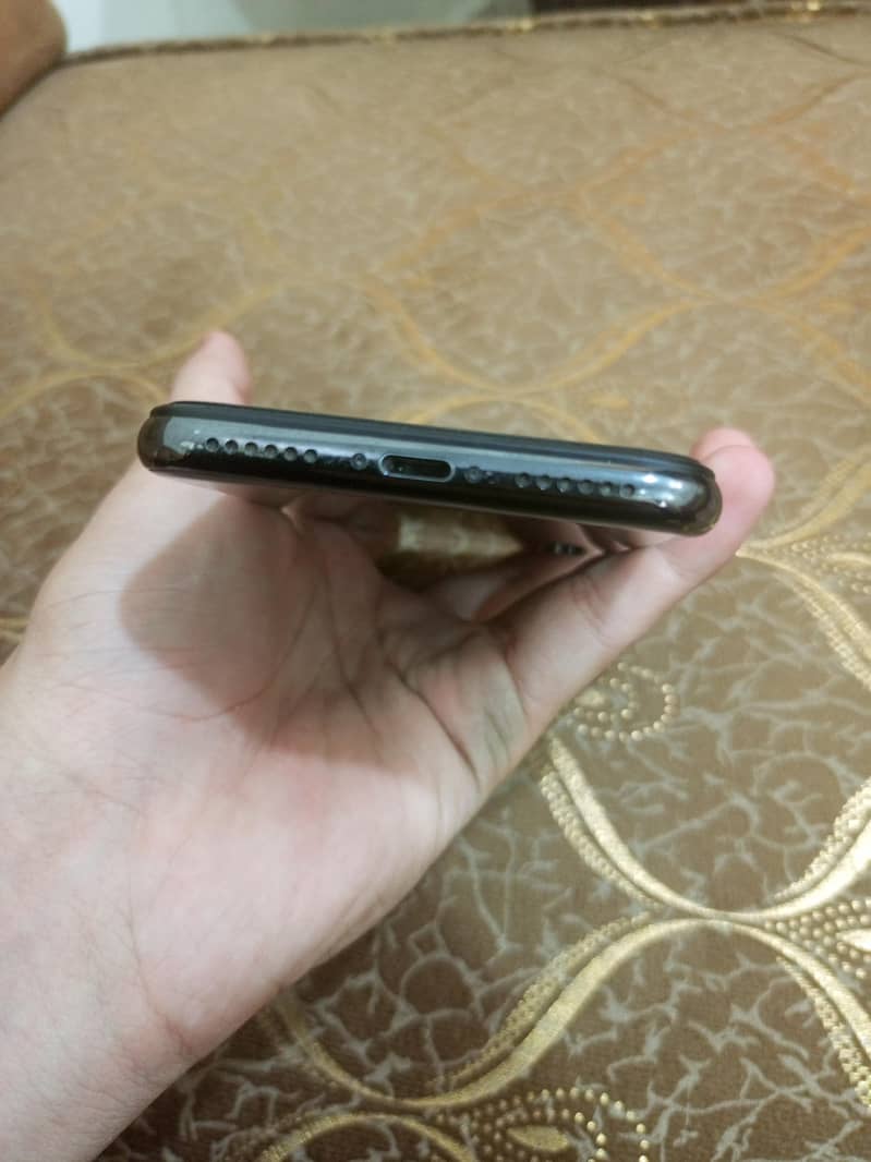 Apple iPhone X 1