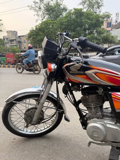 Honda CG 125 2022/2023