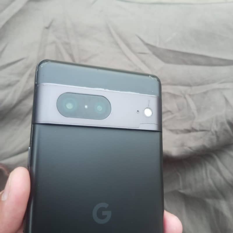 Google Pixel 7 ( 160 cycle count ) 1