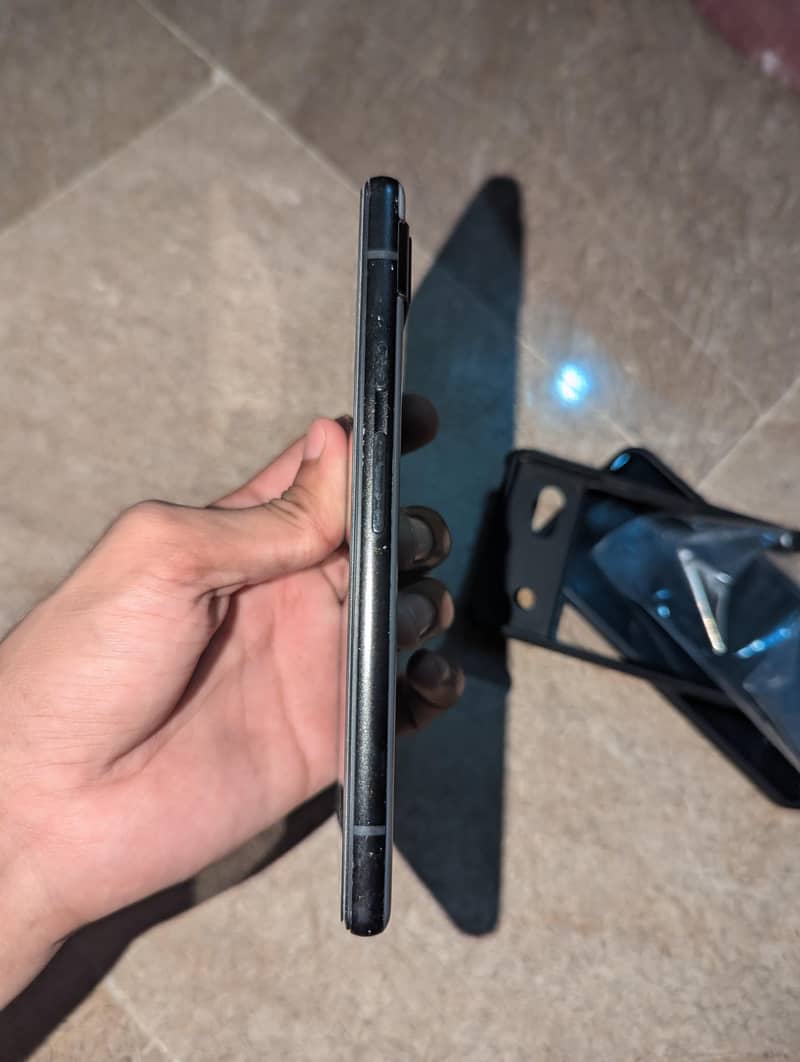 Google Pixel 6a 4