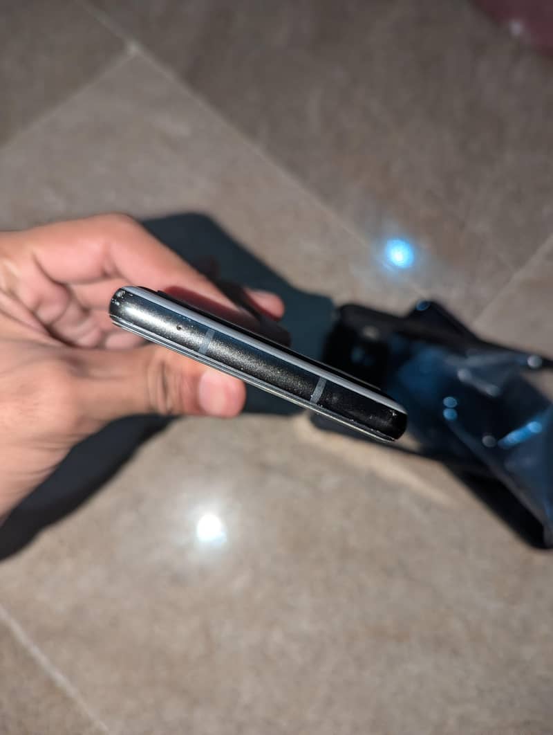 Google Pixel 6a 5