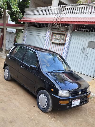 *Daihatsu Cuore CX Automatic 2002 boimatric urgent need