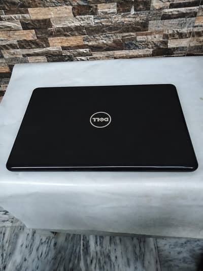 Dell 5567 | i5 7th Gen | 8GB RAM | 128GB SSD | 2GB Graphics
