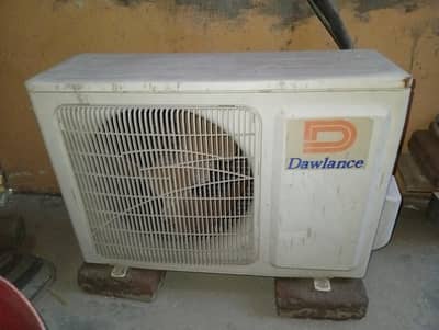 Dawlance 1.5 TON working perfectly