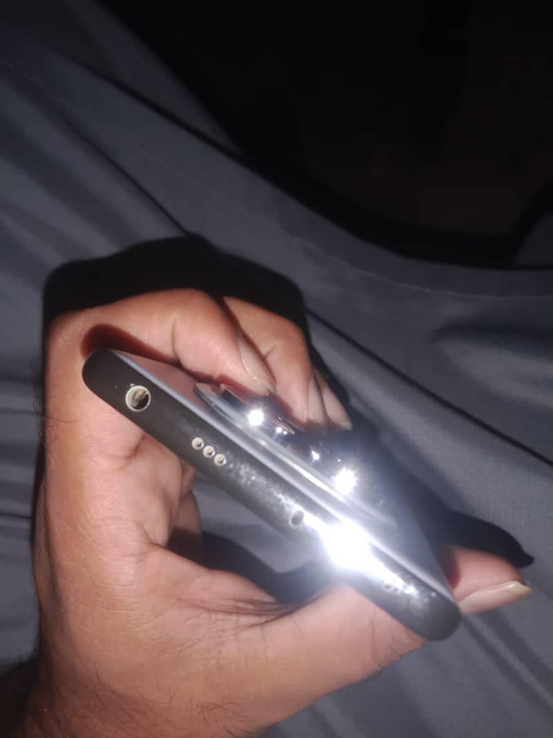 Xiaomi note 14 pro 3