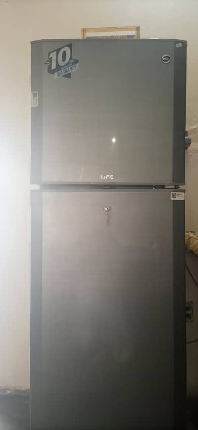 Refrigerator in waranty