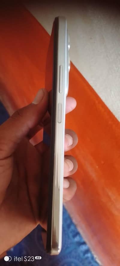 Vivo Y29