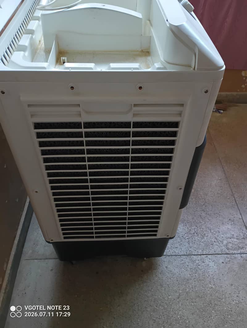Model ECM 5000 Plus 1