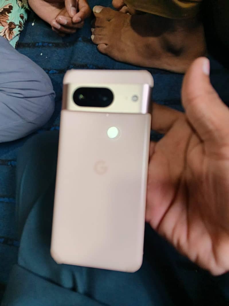 Google pixel 8 1