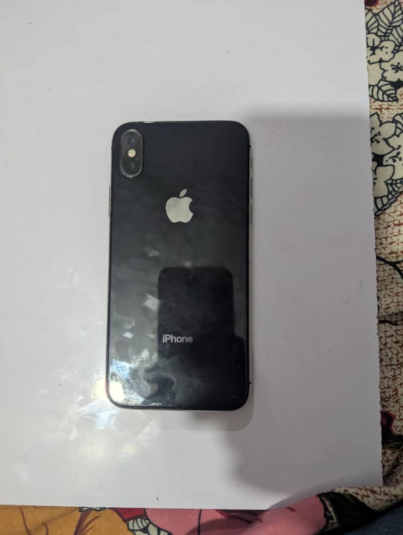 Apple iPhone X 4
