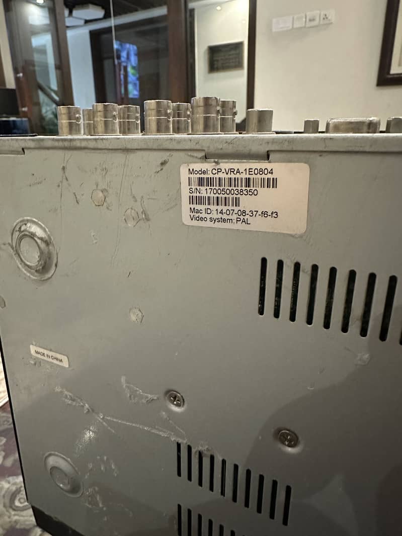 DVR + 8 camera 6