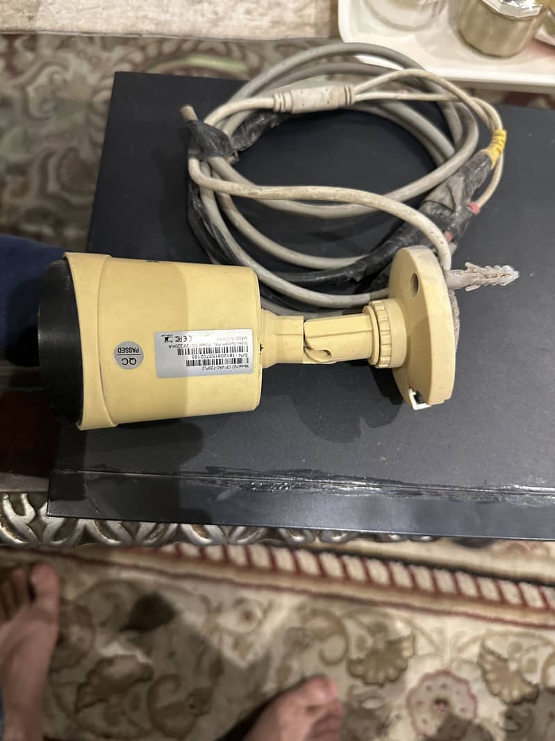 DVR + 8 camera 9