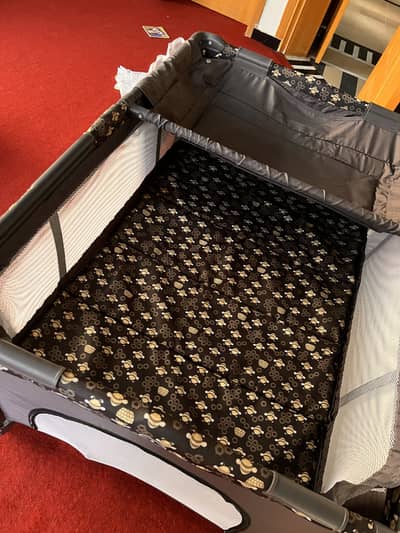 Tinnies playpen+cot+crib+swing