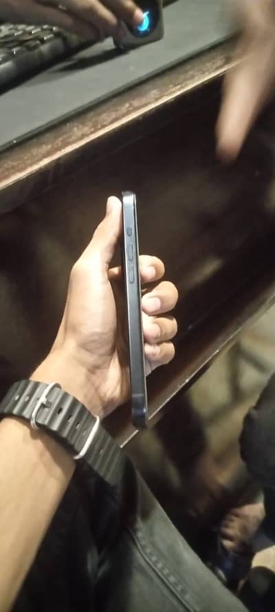 Apple iPhone 15 Pro